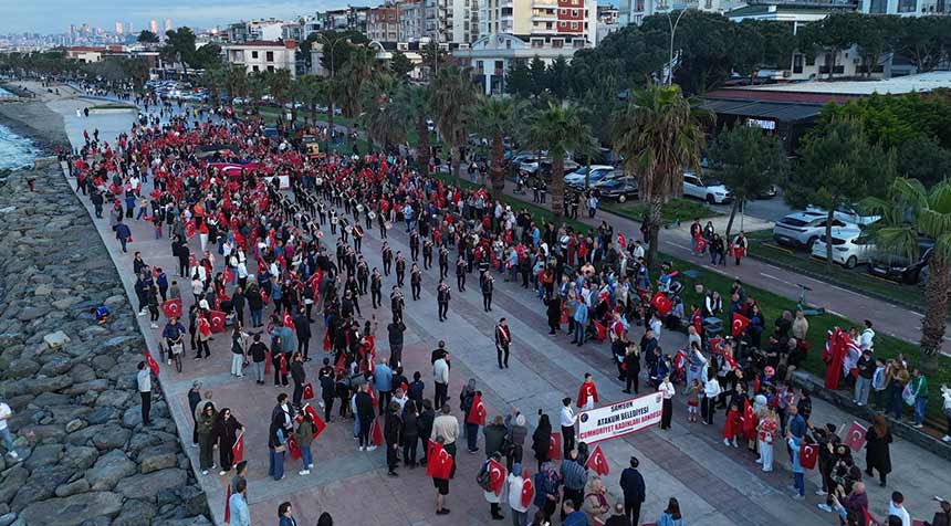 19 Mayıs Coşkusu Atakum Sokaklarına Taştı