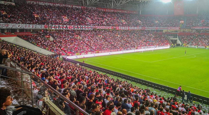 Samsunspor O Tribünleri Kapattı: Kombine Açıklaması Yapıldı